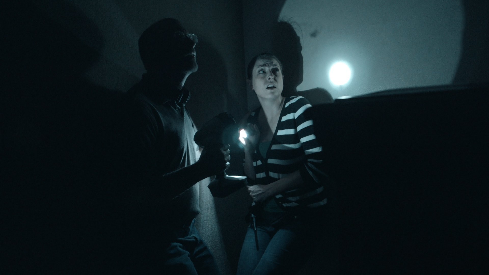 Still of Ashlee Olson and Stephen Corl in Fovos (2014)