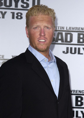 Jake Busey at event of Pasele vyrukai 2 (2003)