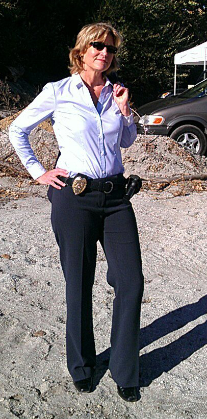 Katy Dore as Detective Eliza Branson, Unusual Suspects