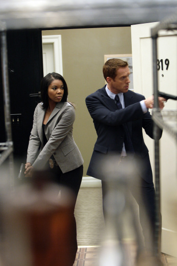 Still of Gabrielle Union and Damian Lewis in Gyvenimas (2007)