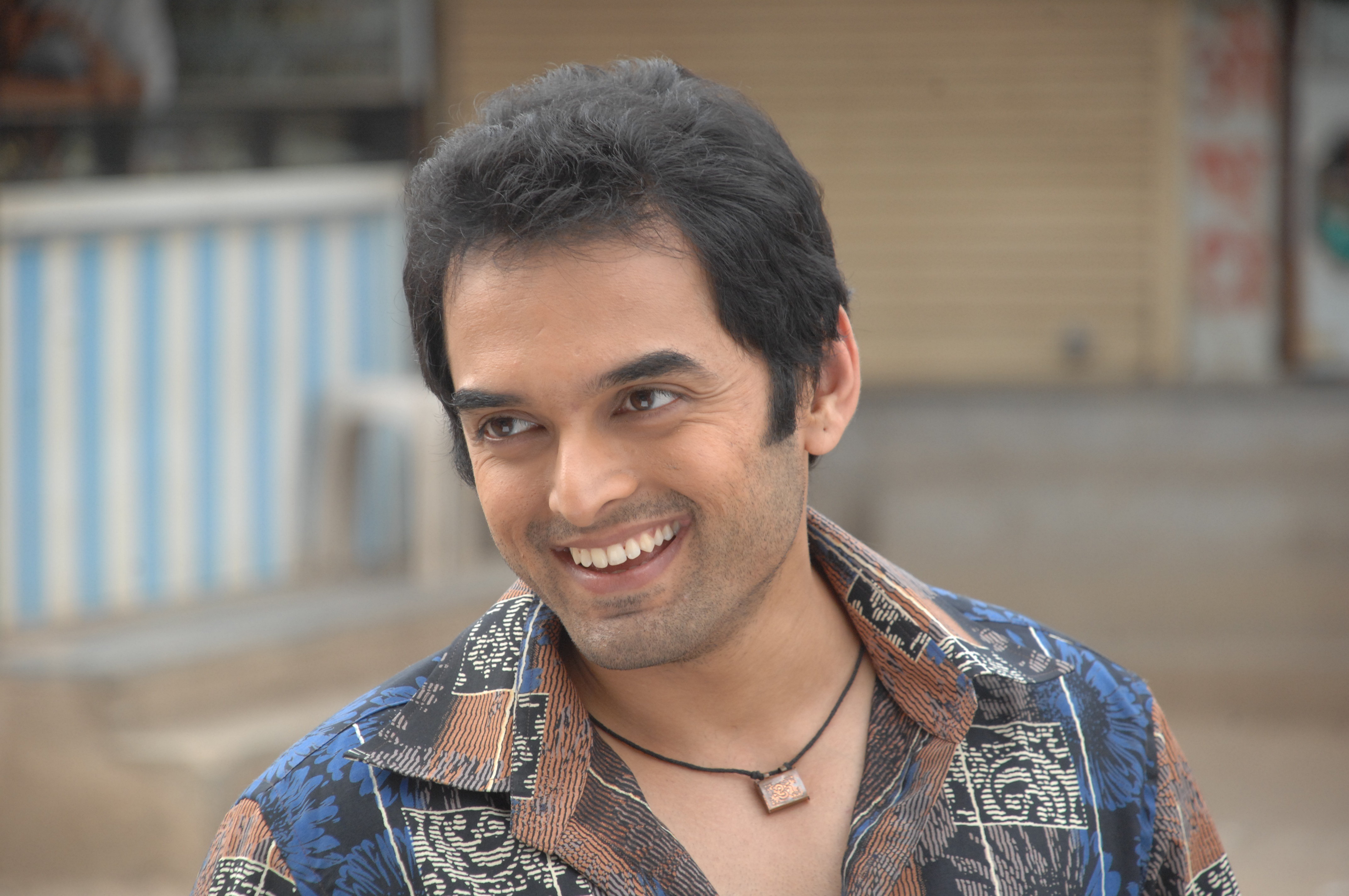 Saurabh Gokhale as Adult Partu