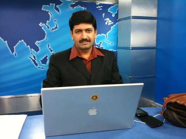 Ranga reading News on SUNTV