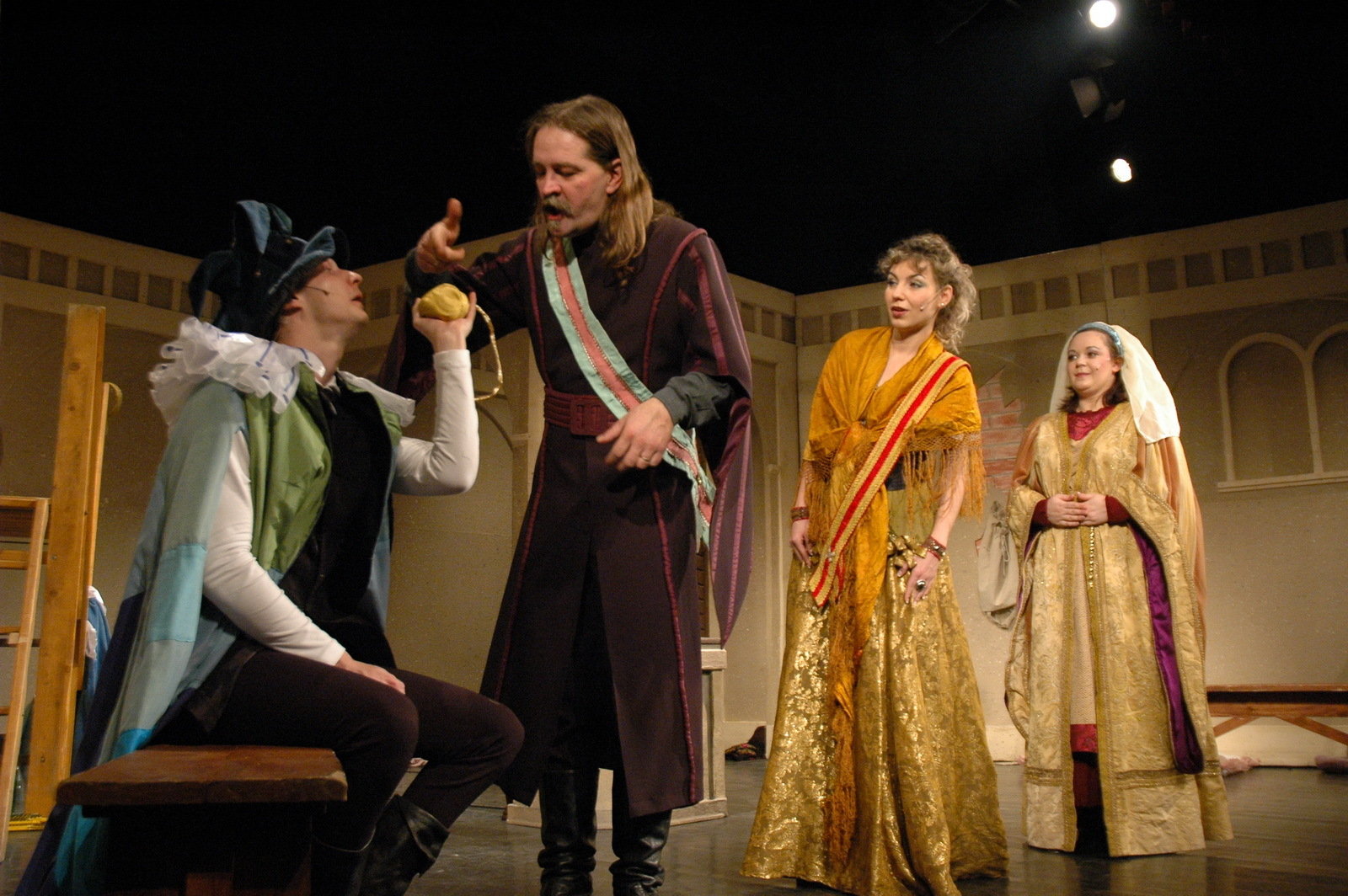 Still of Attila Bocsárszky, Gábor Jászberényi, Kornélia Nagy and Dóra Kascsák in Mátyás mesék (2006)