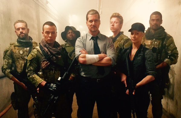 Still of Joey Lawrence, D.C. Douglas, Maryse Ouellet Mizanin, Dutch-Barre Johnson, Josh Crotty, Akanimo Eyo and Kyle Butenhoff in Isle of the Dead (2016)