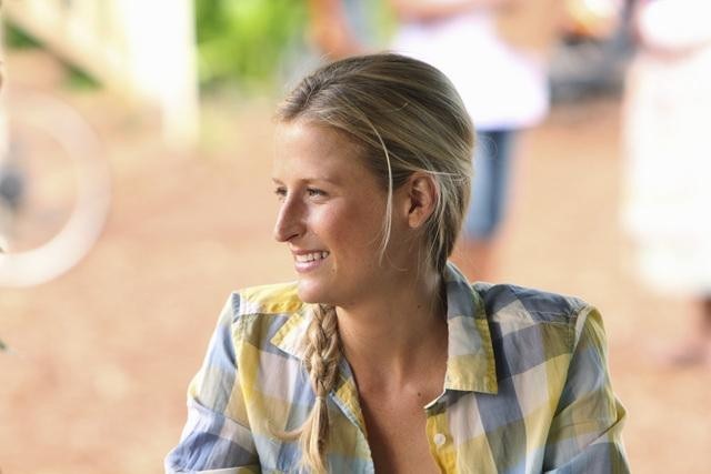 Still of Mamie Gummer in Off the Map (2011)