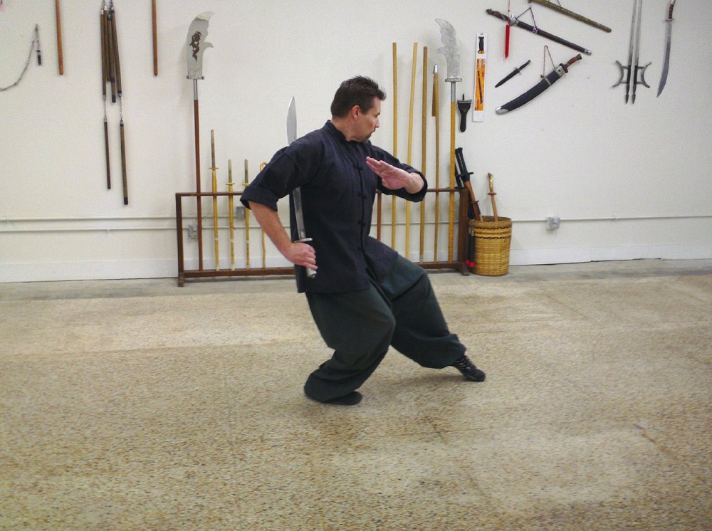 Michael Dawson performs the Single-Saber Sword form from the My-Jong Law Horn kung-fu style (November, 2014).