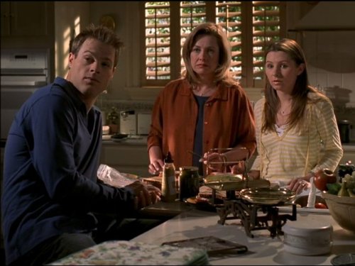 Still of Beverley Mitchell, Catherine Hicks and George Stults in 7th Heaven (1996)