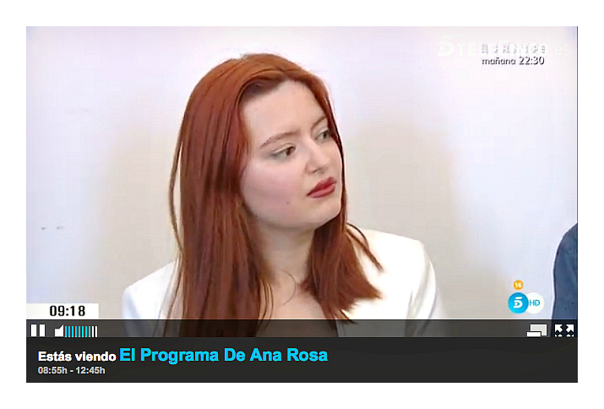 Carlota Núñez Strutt debatiendo en el programa de Ana Rosa (Tele 5)