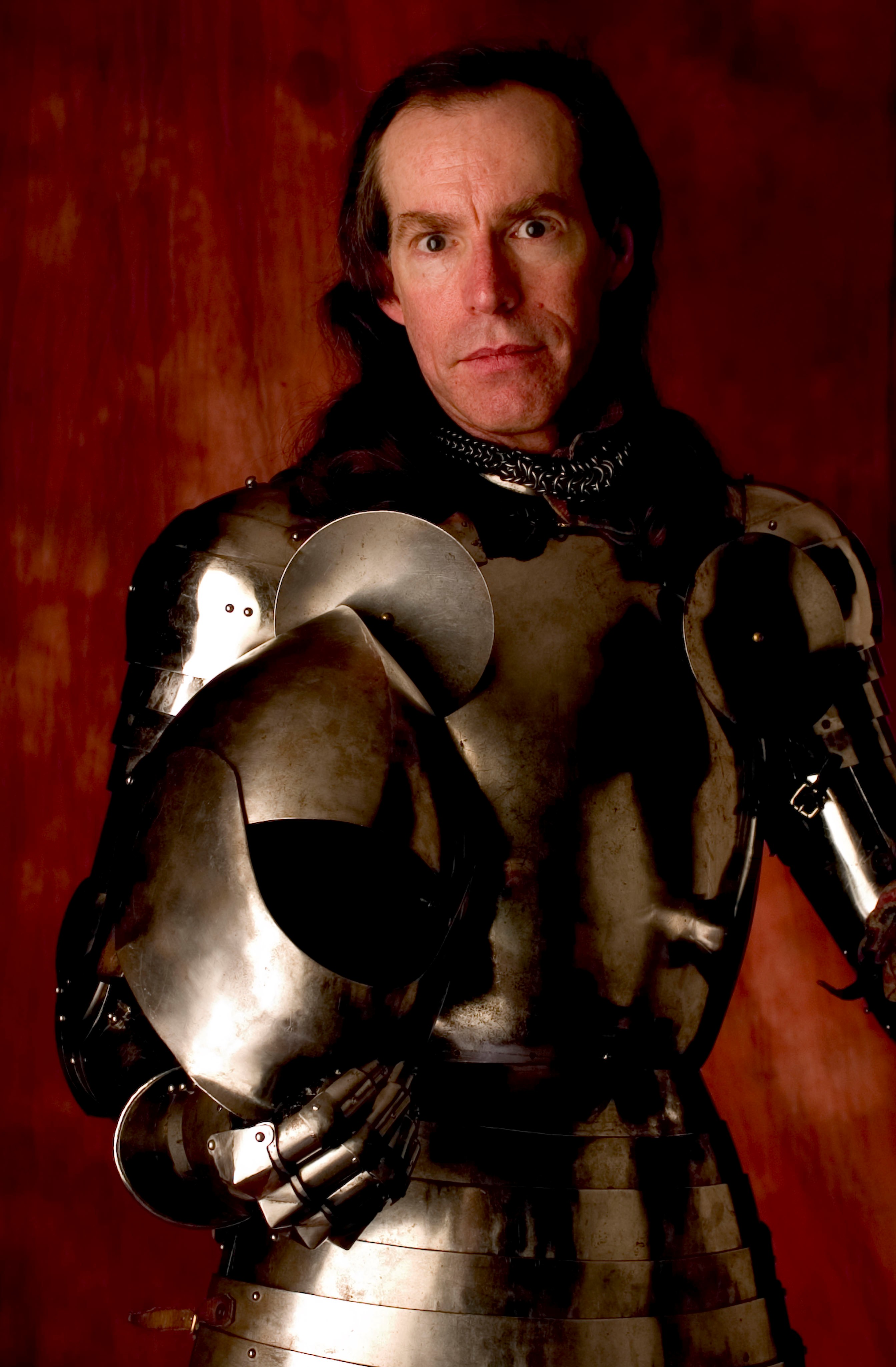 Looking rather Richard III.