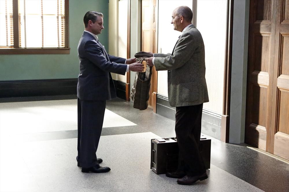 Still of Ralph Brown and Shea Whigham in Agent Carter (2015)