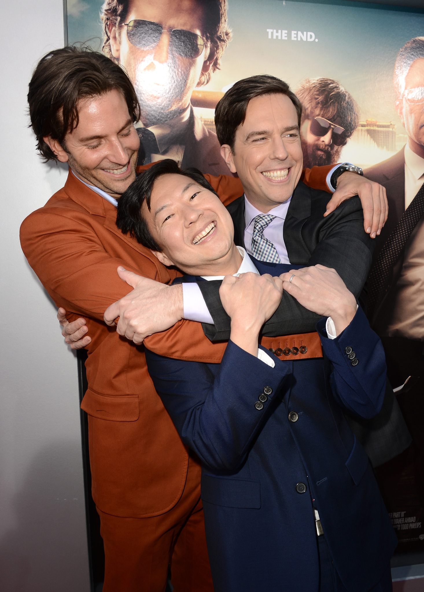 Bradley Cooper, Ken Jeong and Ed Helms at event of Pagirios 3: velniai zino kur (2013)