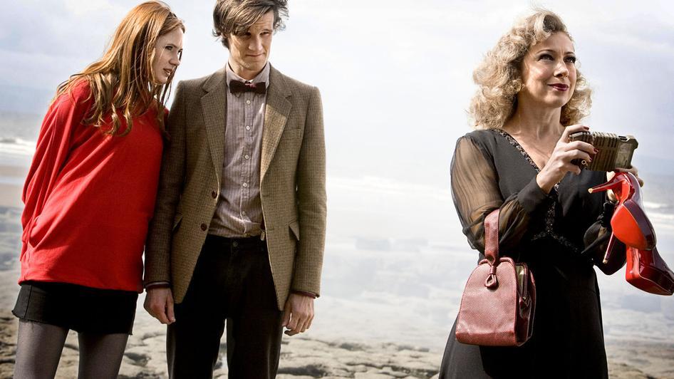 Still of Alex Kingston, Matt Smith and Karen Gillan in Doctor Who (2005)