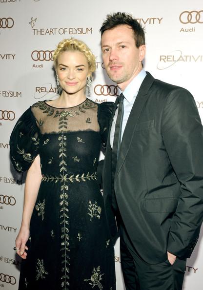 Kyle Newman and Jaime King attend the Art of Elysium Heaven Gala Dinner January 2012