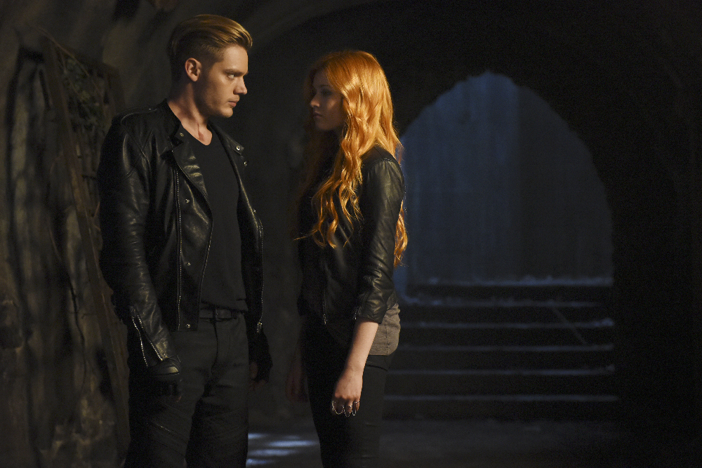 Still of Katherine McNamara and Dominic Sherwood in Shadowhunters (2016)