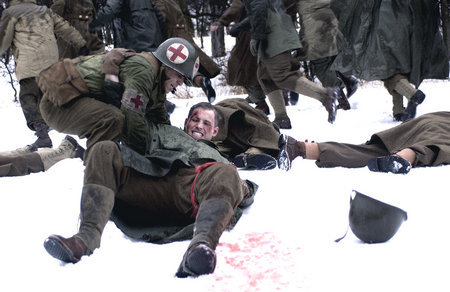 Alexander Polinsky and Benjamin Gourley in Saints and Soldiers (2003)