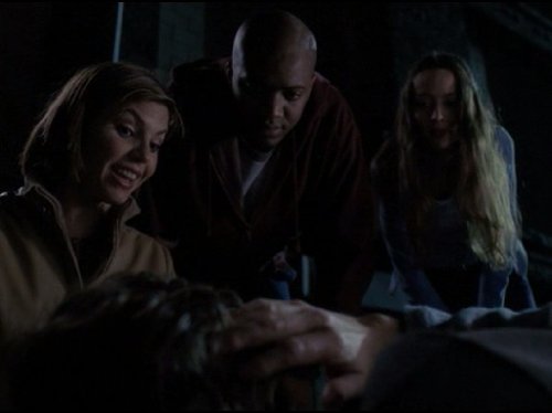 Still of Charisma Carpenter, Amy Acker and J. August Richards in Angelas (1999)