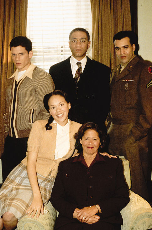 Harry Lennix, Wentworth Miller, Anna Deavere Smith and Kerry Washington in The Human Stain (2003)