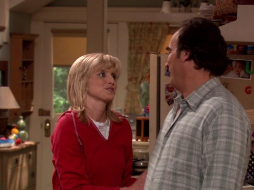 Still of James Belushi and Courtney Thorne-Smith in According to Jim (2001)
