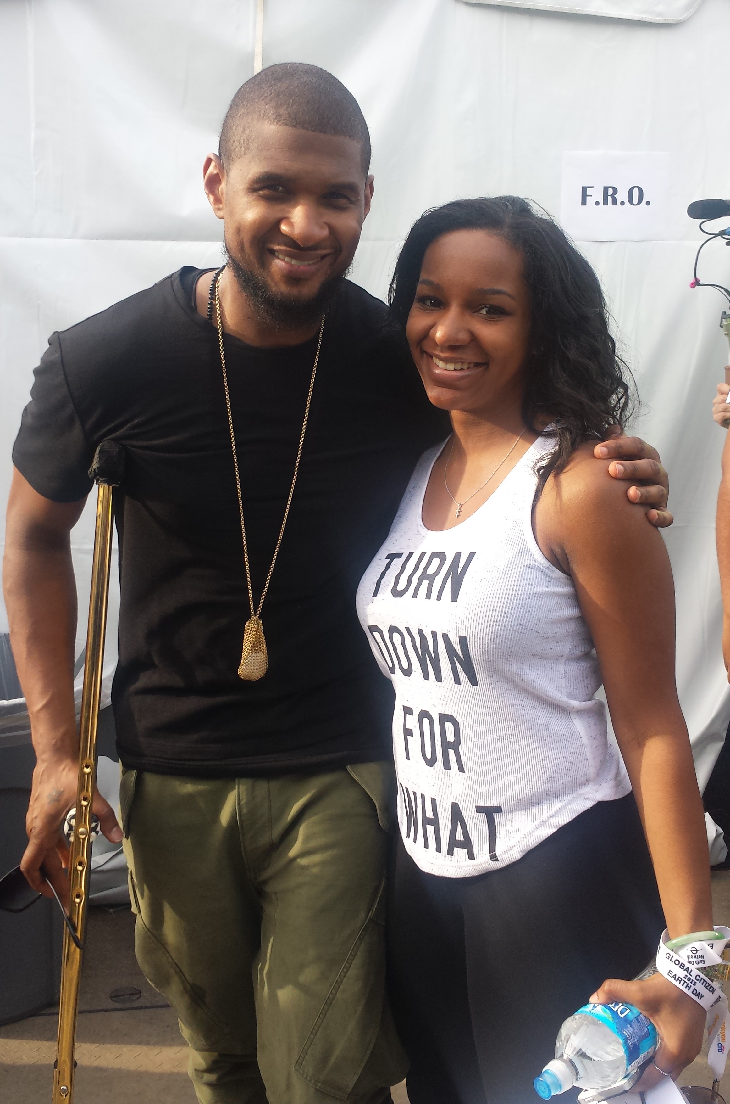 Usher and Brittney A. Thomas at The Global Citizen Earth Day Festival (2015)