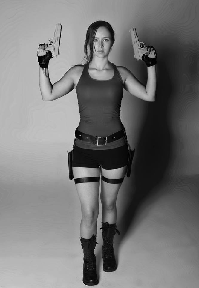 Lara Croft Cosplay