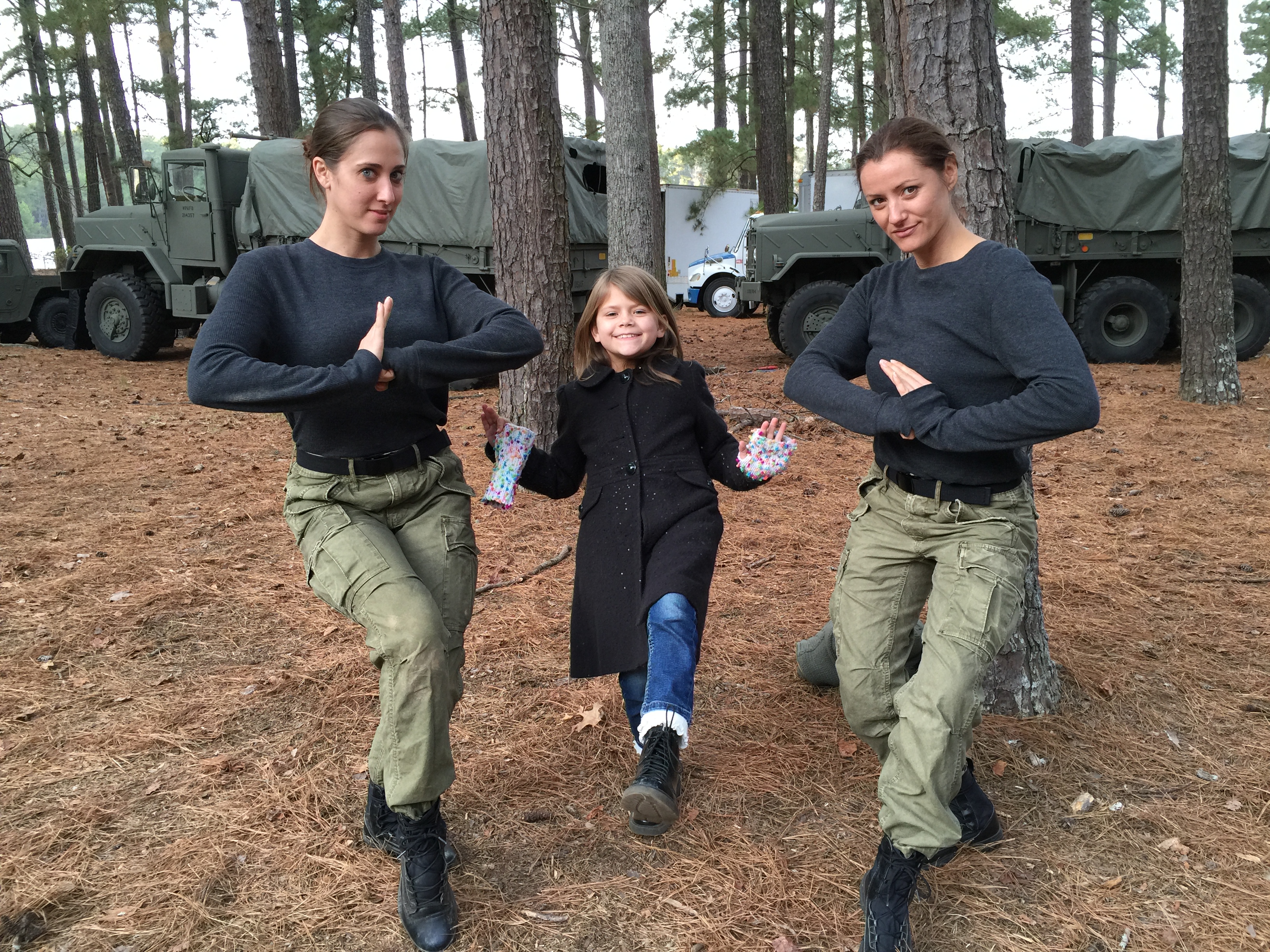 learning some new moves while hanging out with the stunt girls on set of The Fifth Wave (my brother Flynn is Tank)