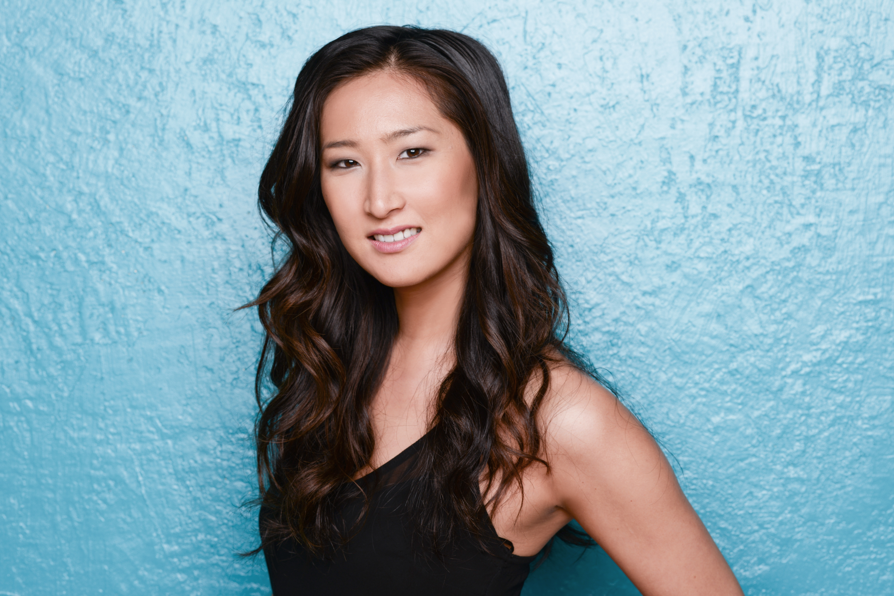 Vicki Kim Head Shot