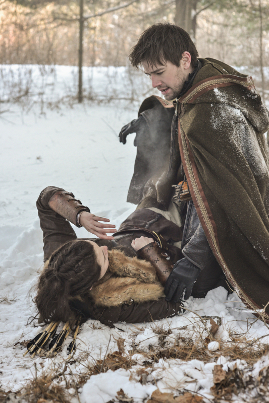 Still of Torrance Coombs and Hannah Anderson in Reign (2013)