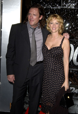 Michael Madsen and Virginia Madsen at event of Pasveikink mirti kita diena (2002)