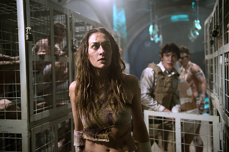 Still of Bob Morley, Tasya Teles and Thomas Nicholson in The 100 (2014)