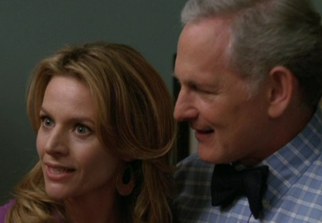 Still of Victor Garber and Jessalyn Gilsig in Glee (2009)