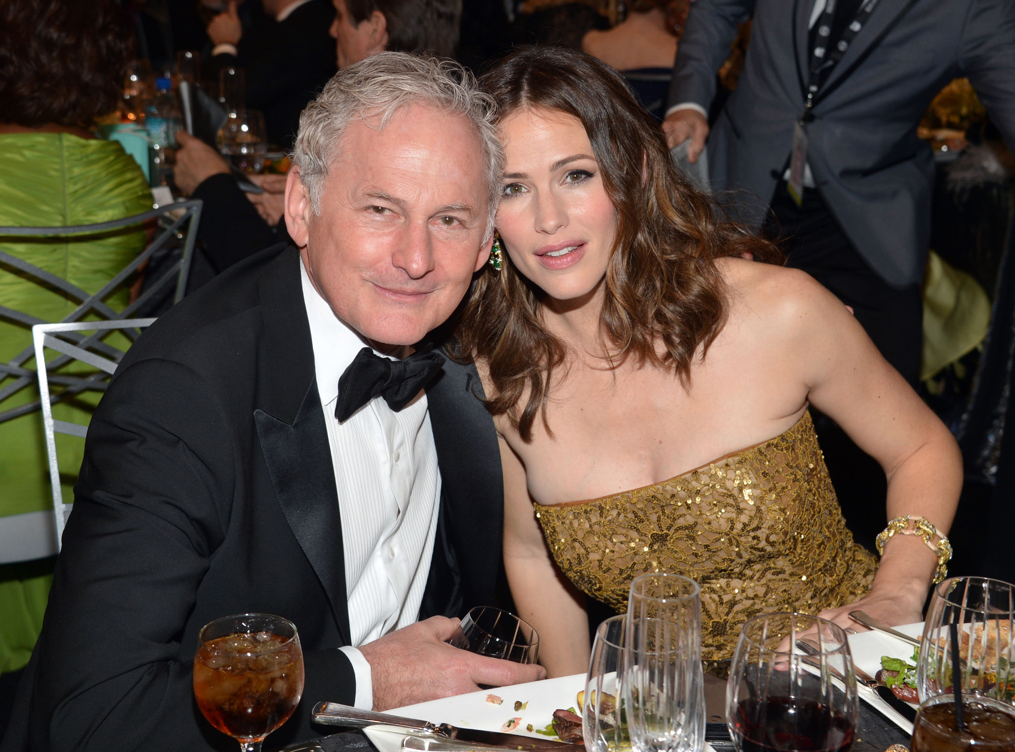 Victor Garber and Jennifer Garner