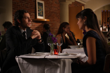 Still of Jordana Brewster and Zachary Levi in Cakas (2007)