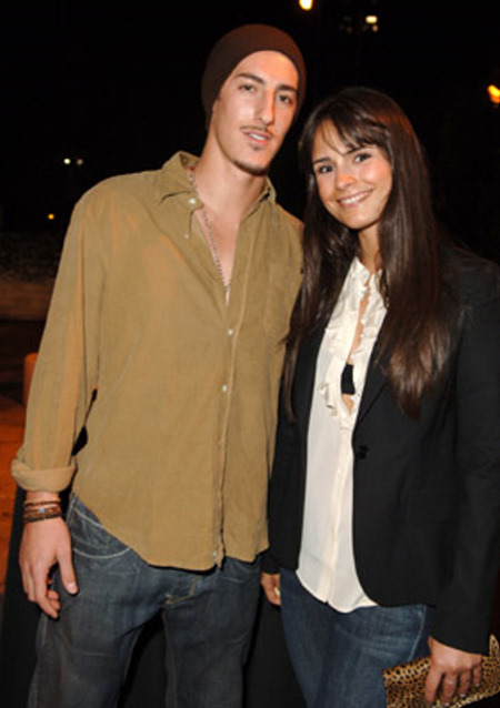 Eric Balfour and Jordana Brewster