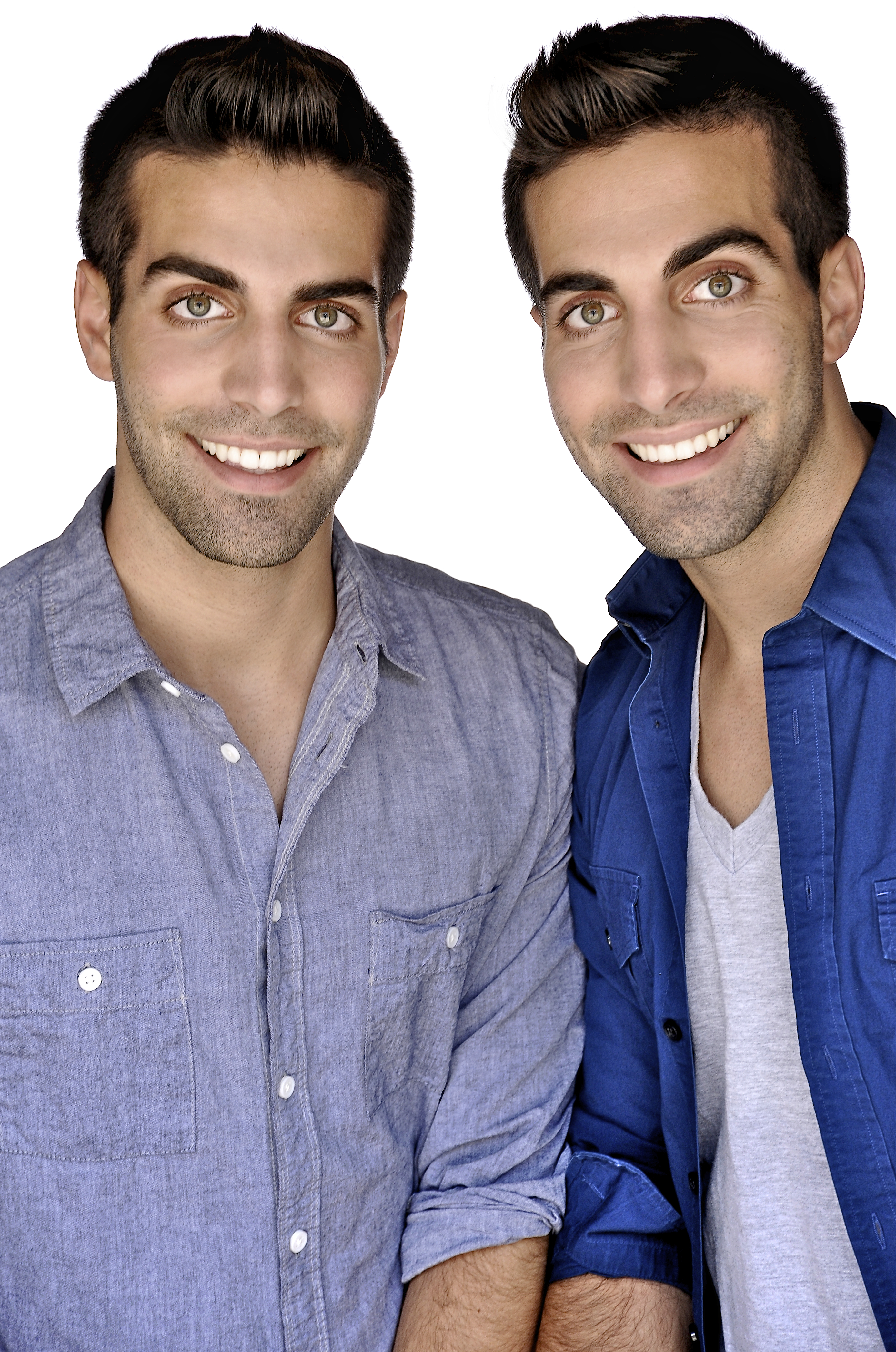 Dotan Ryder (Left) & identical twin brother Aidan Ryder (Right)