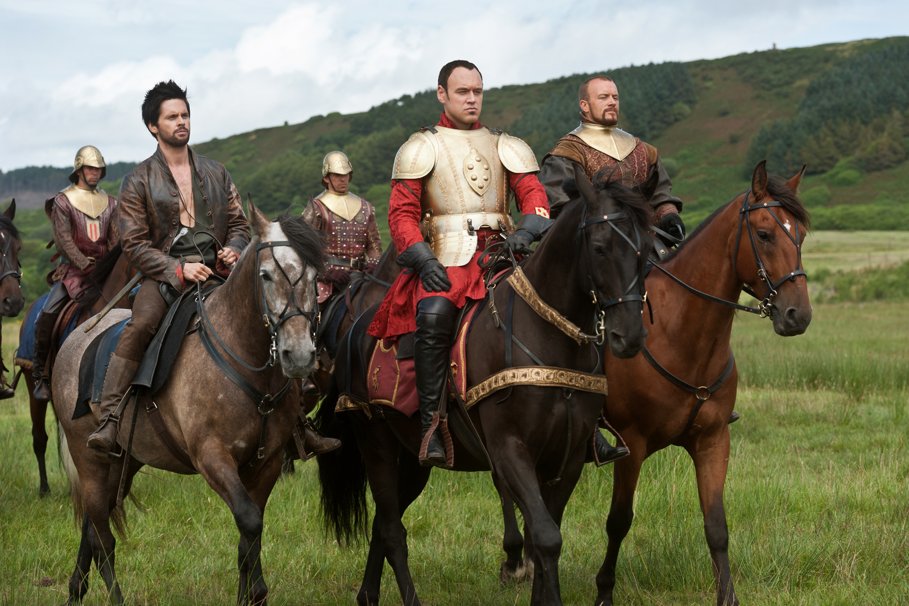 Still of Elliot Cowan and Tom Riley in Da Vinci's Demons (2013)