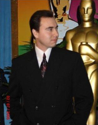 Mario Flores at 2005 Academy Awards