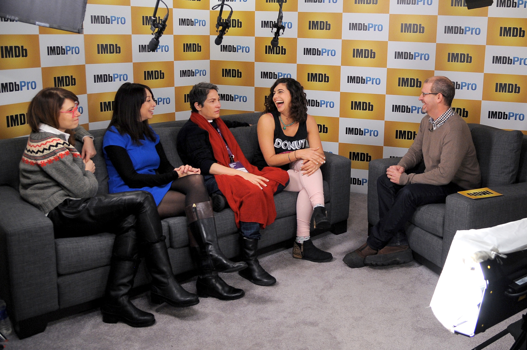 Illeana Douglas, Jill Soloway, Jessie Kahnweiler, Keith Simanton and Rebecca Odes at event of The IMDb Studio (2015)