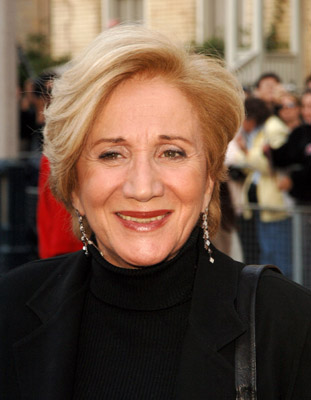 Olympia Dukakis at event of Away from Her (2006)