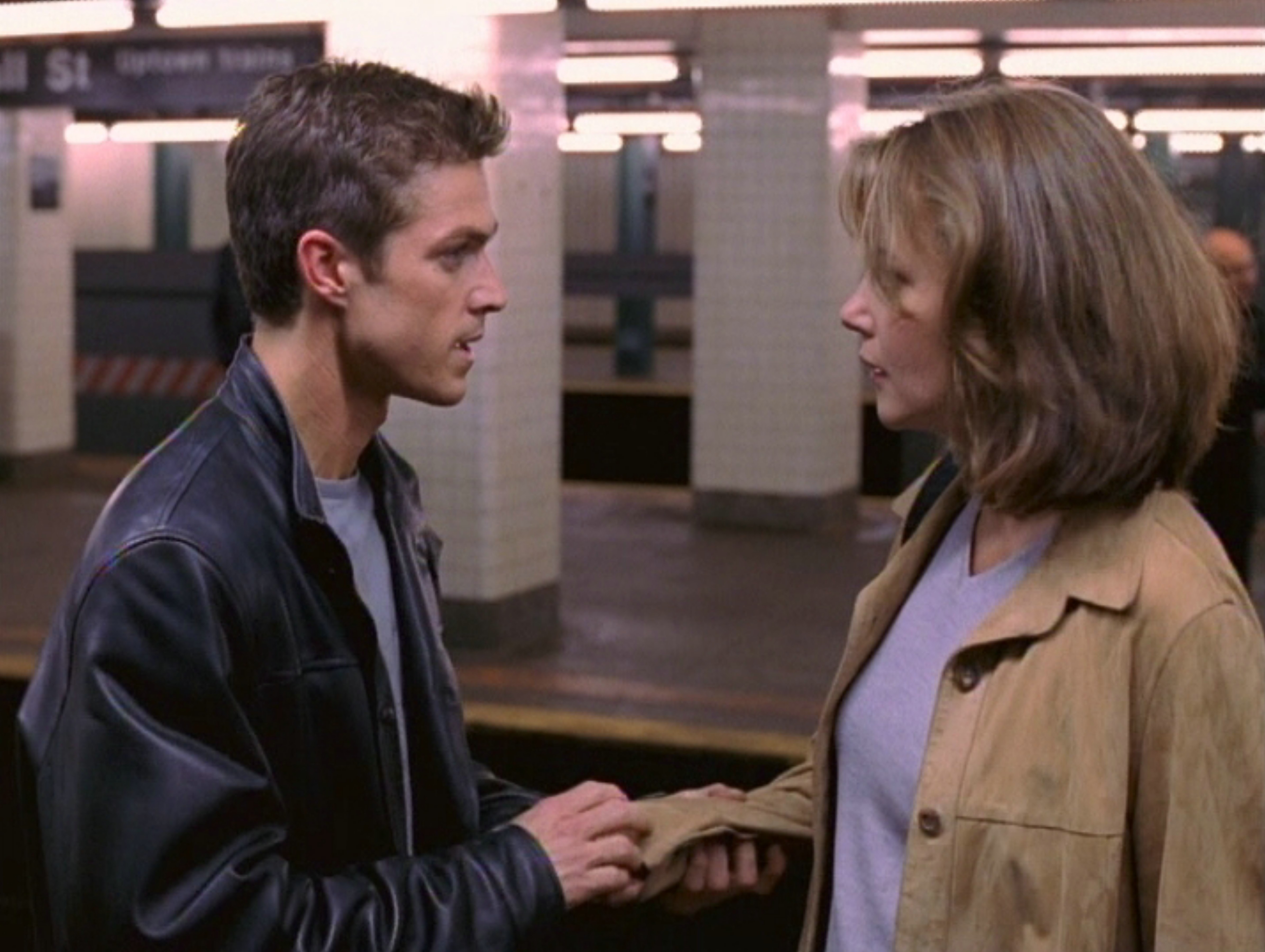 Still of Eric Close and Margaret Colin in Now and Again (1999)