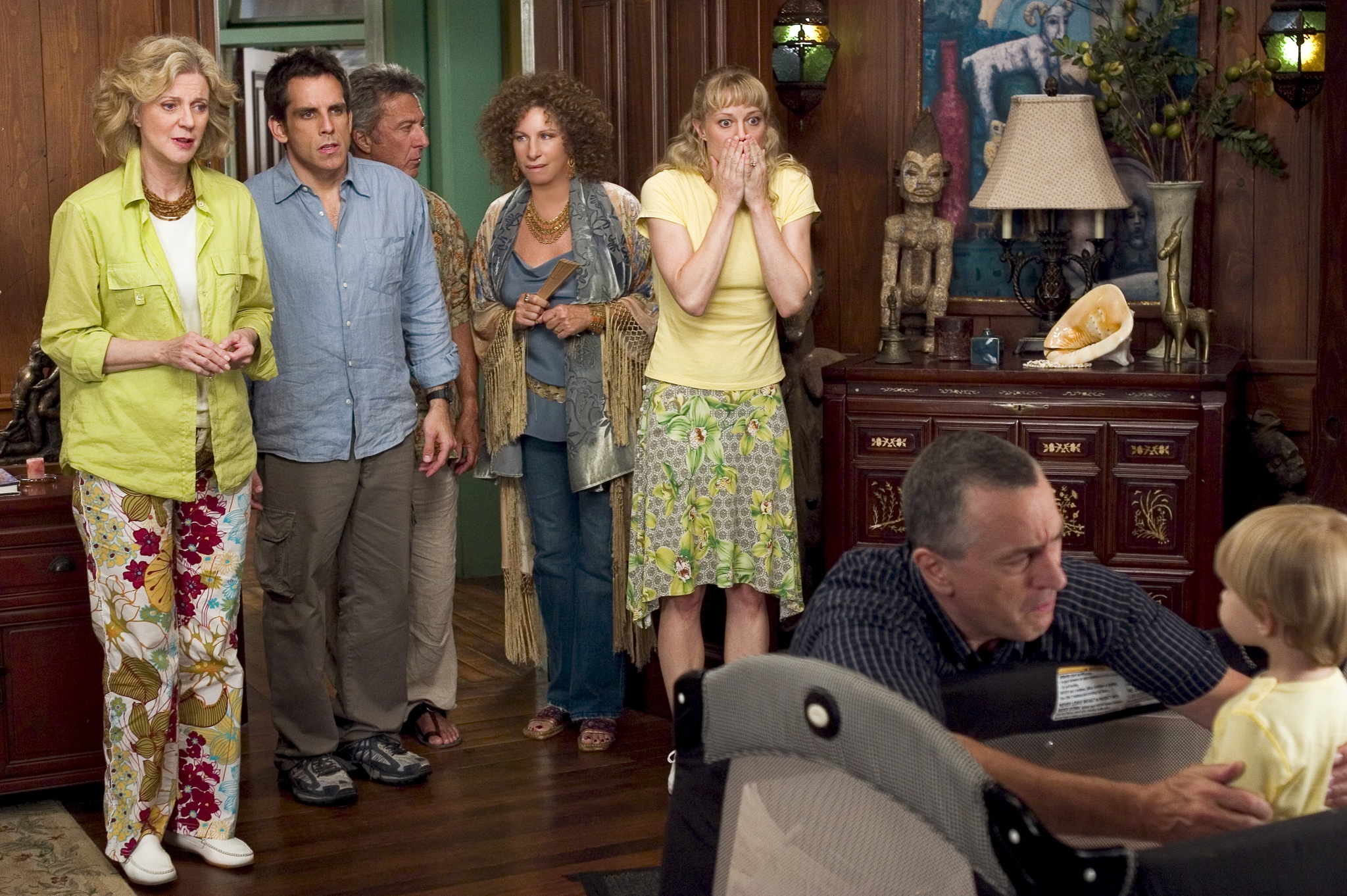 Still of Robert De Niro, Dustin Hoffman, Barbra Streisand, Blythe Danner, Teri Polo and Ben Stiller in Meet the Fockers (2004)