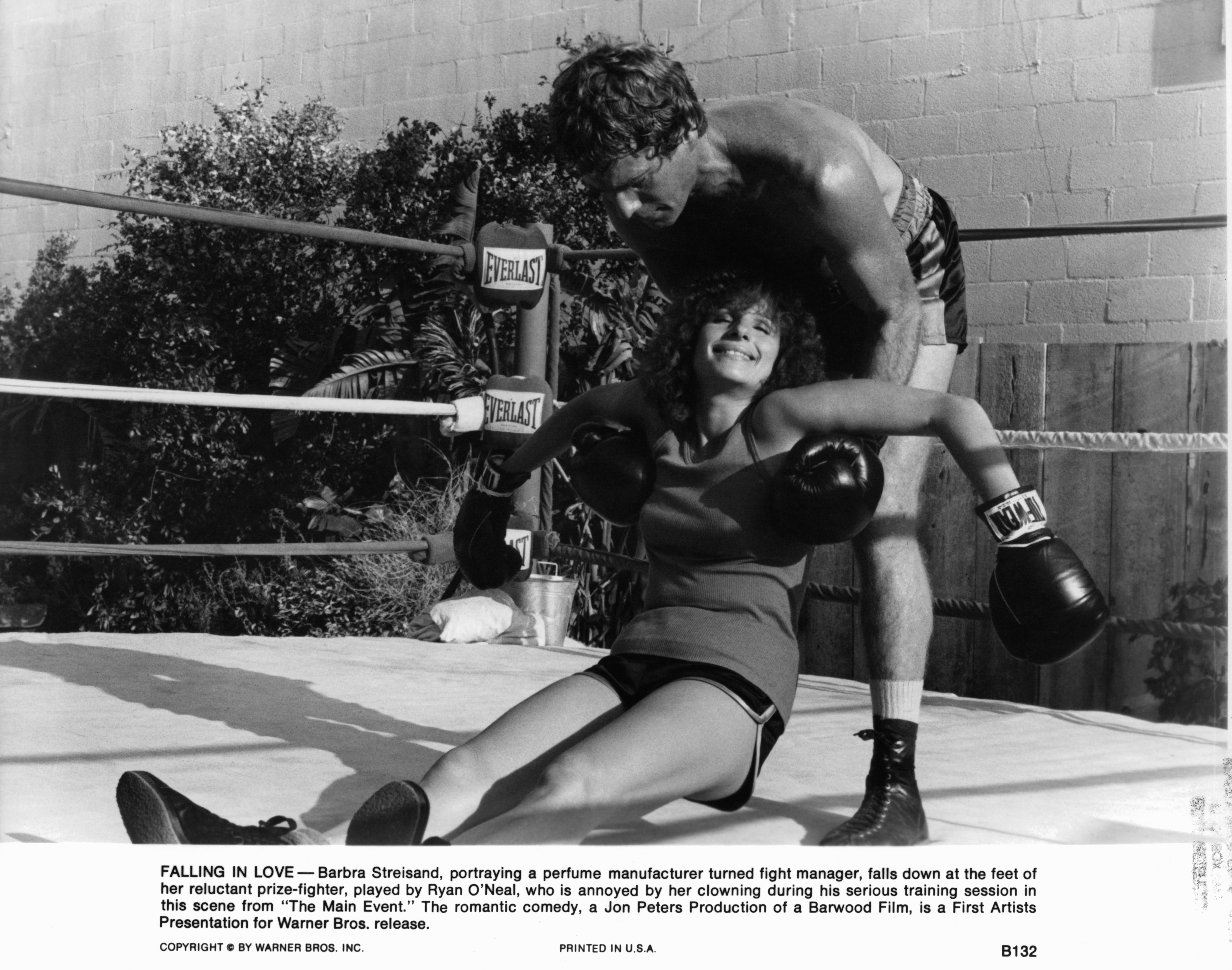 Still of Barbra Streisand and Ryan O'Neal in The Main Event (1979)