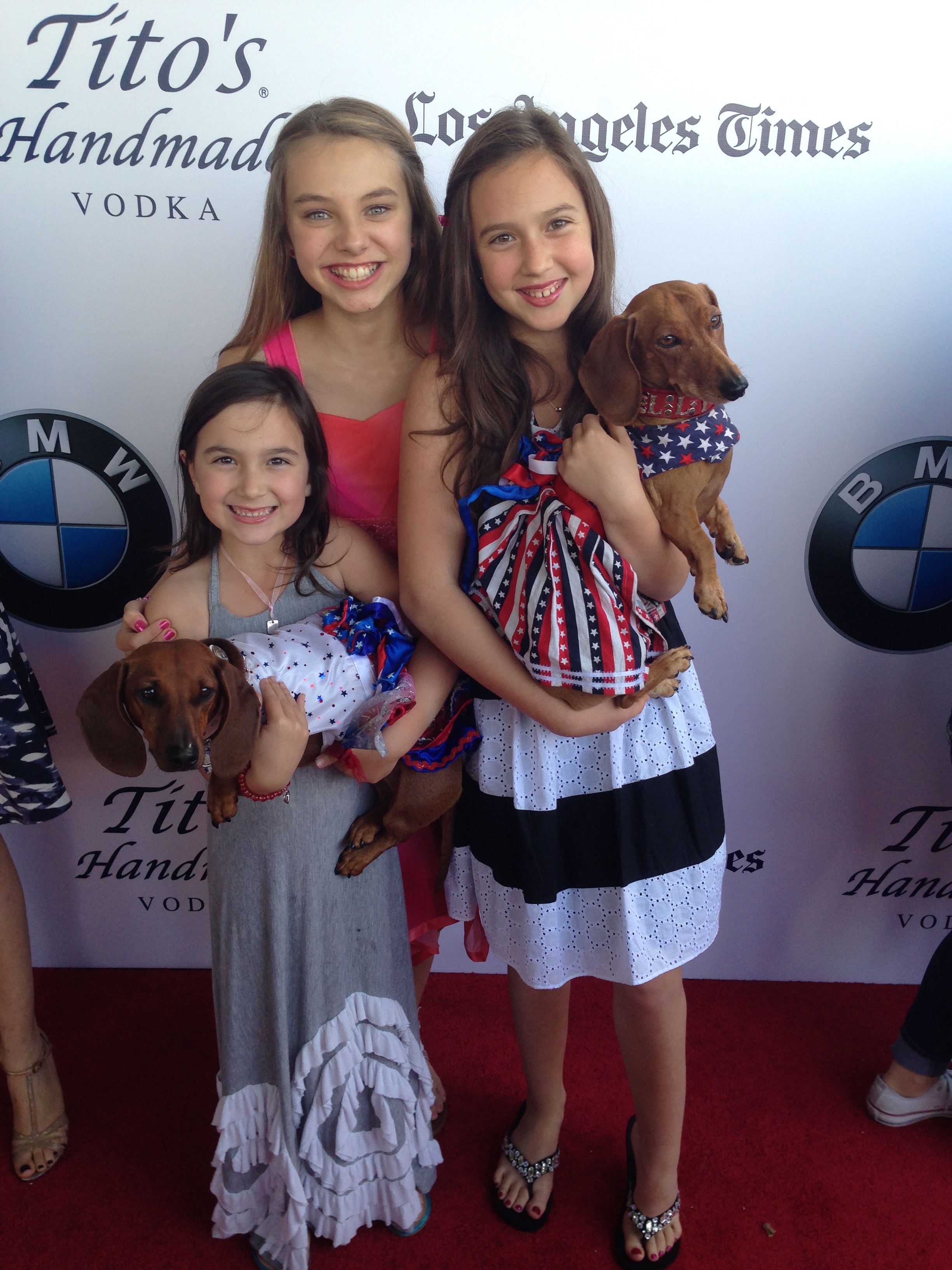 At Wiener Dog Internationals premiere with actress Caitlin Carmichael and sister, actress Bluebelle Saraceno.