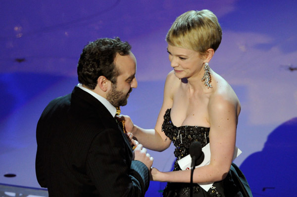 Nicolas Schmerkin and Carey Mulligan at event of The 82nd Annual Academy Awards (2010)