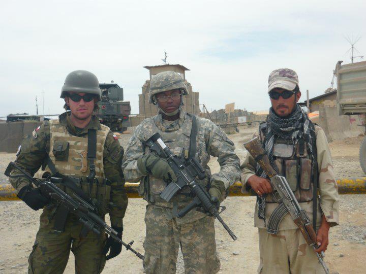 me in the middle, Afghanistan 08-09