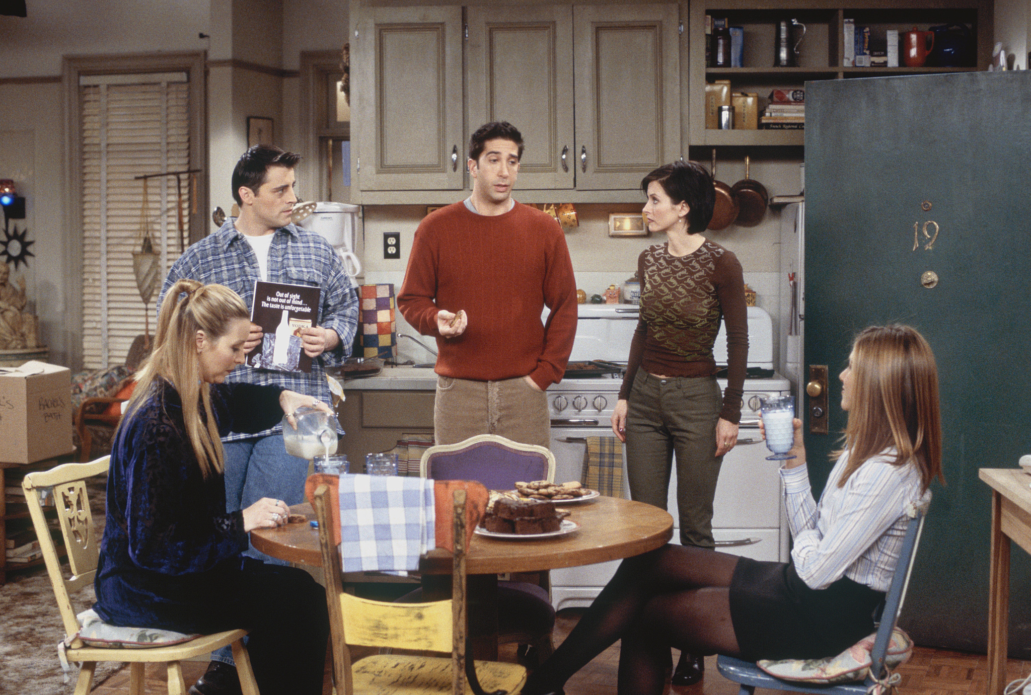 Still of Jennifer Aniston, Courteney Cox, Lisa Kudrow, Matt LeBlanc and David Schwimmer in Draugai (1994)