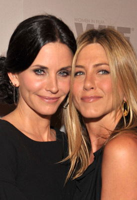 Jennifer Aniston and Courteney Cox