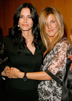 Jennifer Aniston and Courteney Cox