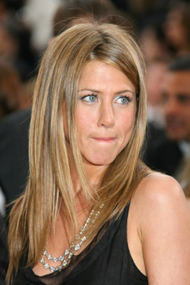 Jennifer Aniston at event of The 78th Annual Academy Awards (2006)