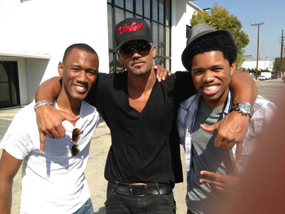 Still photo of Giovanni, Shamar Moore, and Nathan Davis at the table read for Criminal Minds.