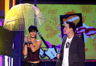 Brendan Fraser and Rihanna at event of Nickelodeon Kids' Choice Awards 2008 (2008)